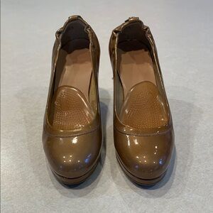 Stuart Weitzman Shiny Bronze Heels